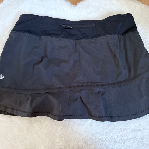Lululemon Pleated Tennis Skort RARE – Ruffle with reflective detail / Size S - Picture 2 of 6